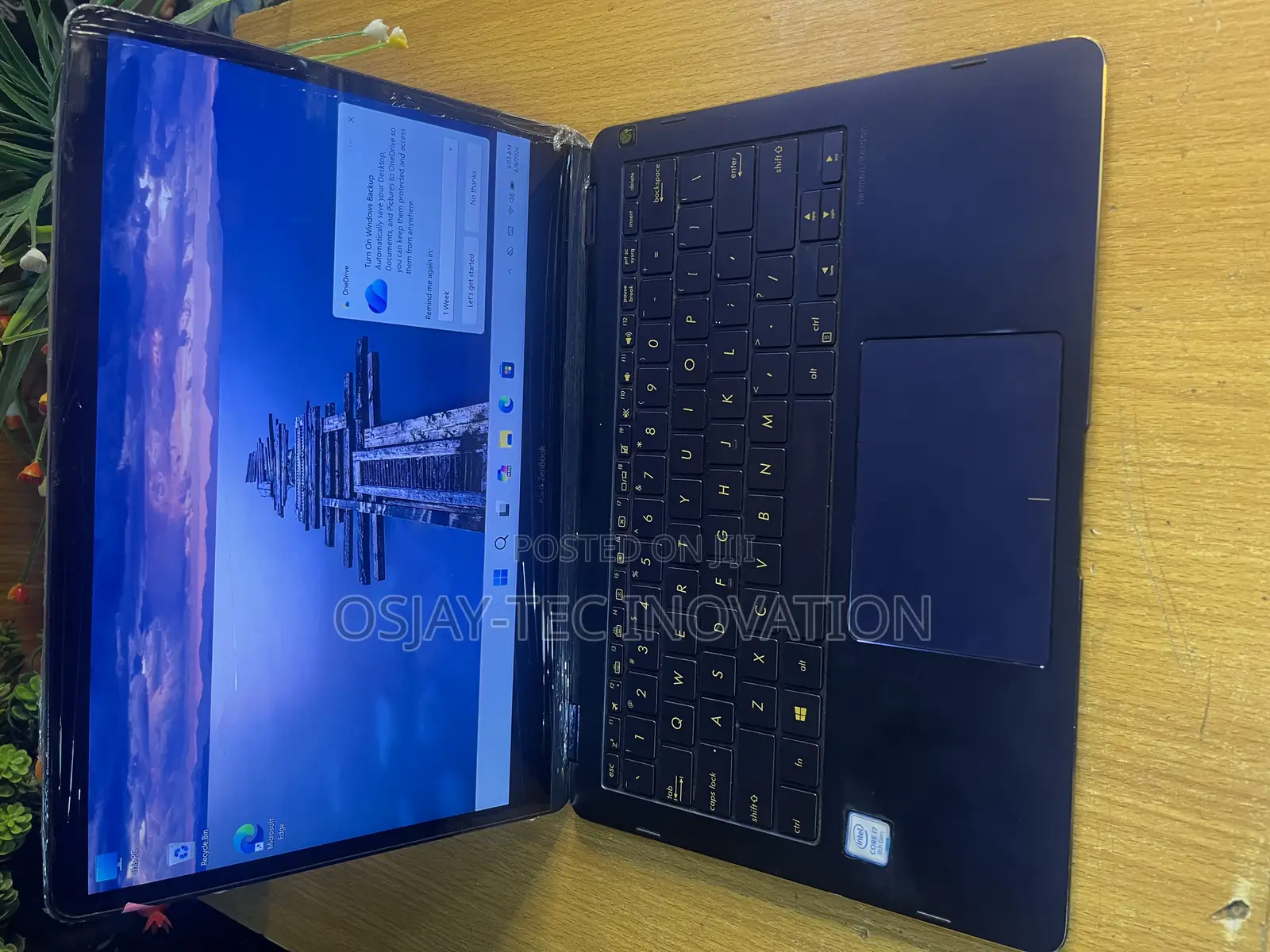 Laptop Asus ZenBook Flip 14 UX461UA 16GB Intel Core i7 SSD 512GB