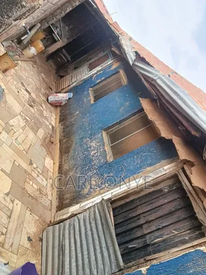 8bdrm Bungalow in Mpape for sale