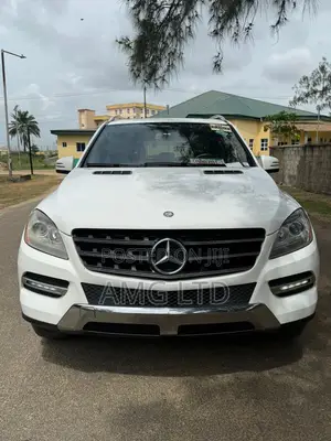 Mercedes-Benz M Class ML350 4MATIC 4dr SUV AWD (3.5L 6cyl 7A) 2015