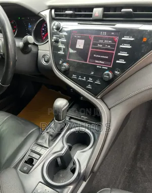 Toyota Camry XSE FWD (2.5L 4cyl 8AM) 2018 Red