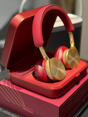 Beoplay H95 Luxury Limited Editions Headphone Lunar Red Anc for