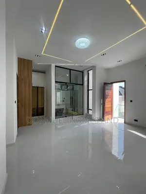 4bdrm Duplex in Ikota for rent