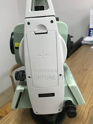 Hi-Target HTS-520r Series Total Station [Complete Set]