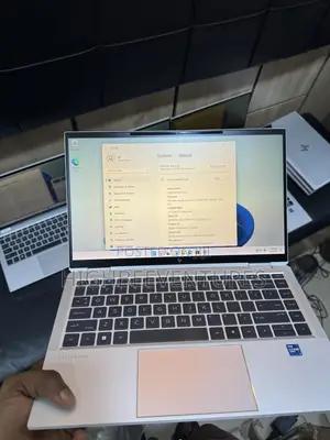 Laptop HP EliteBook 1040 G8 32GB Intel Core i7 SSD 512GB