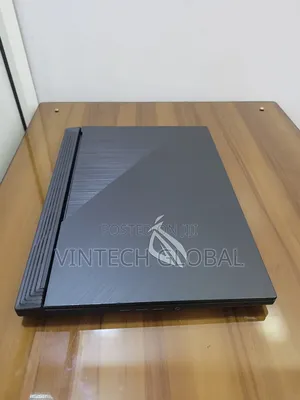 Laptop Asus ROG Strix G16 G614 16GB Intel Core i7 SSD 512GB
