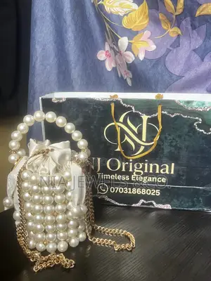 Bucket Bag With Crossbody Hand
