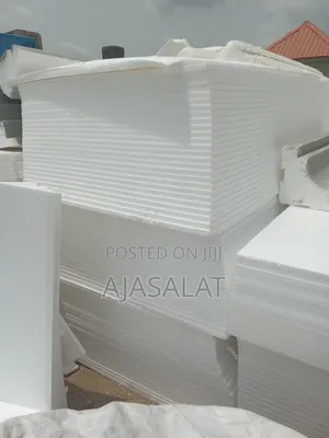 Polystyrene Bord and Parapet