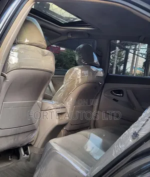 Toyota Camry LE 4dr Sedan (2.4L 4cyl 5A) 2008 Gray