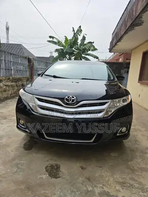 Toyota Venza XLE 4dr Wagon AWD (3.5L 6cyl 6A) 2014 Black