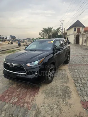 Toyota Highlander 2023 Black