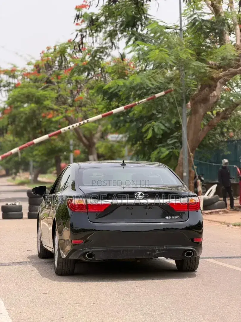 Lexus ES 2014 Black