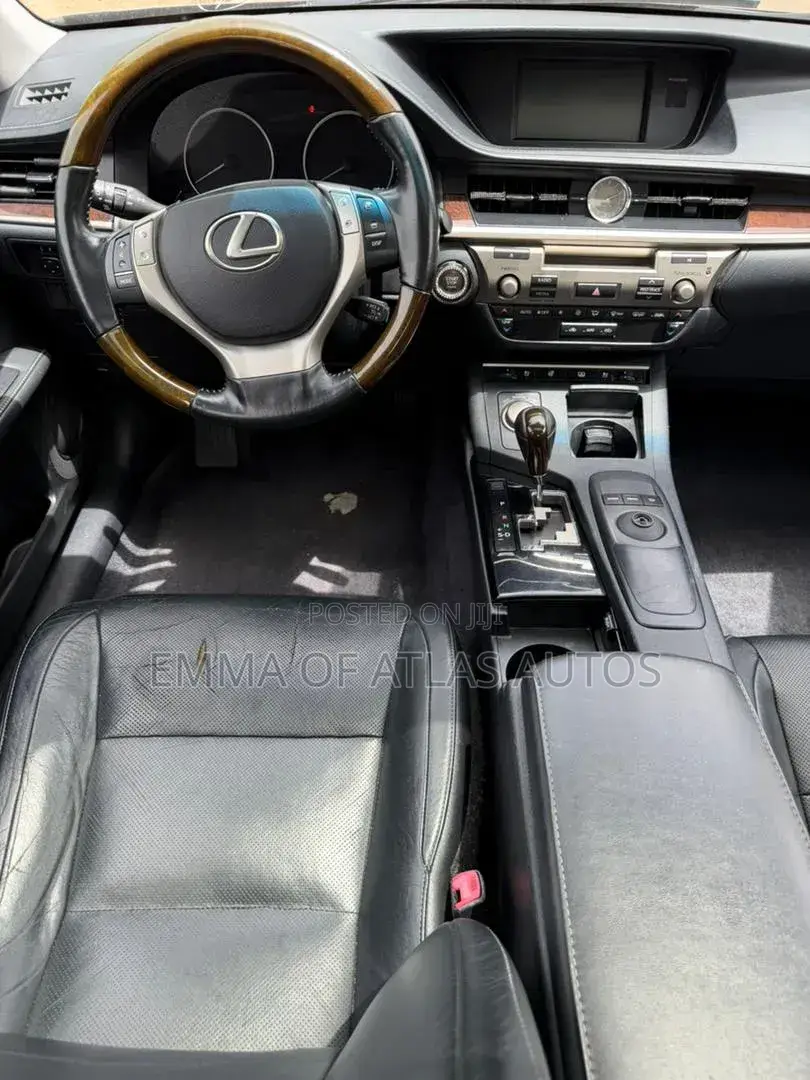 Lexus ES 2014 Black