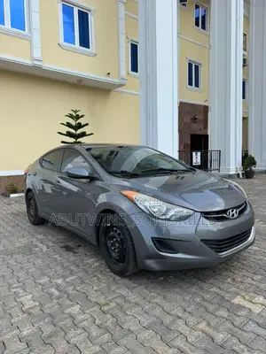 Hyundai Elantra 2013 Gray