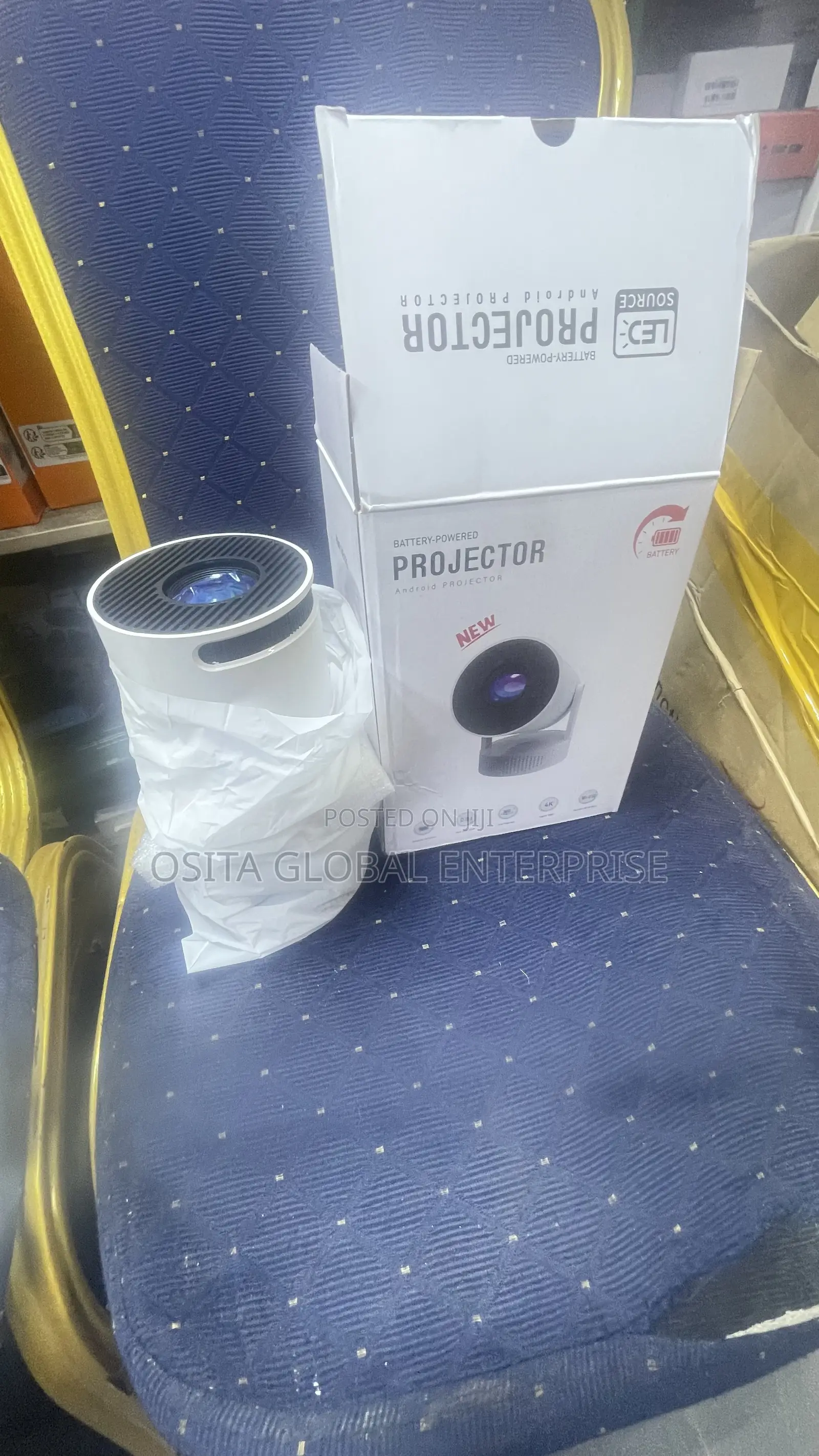Rechargeable Battery Powered Android Projector