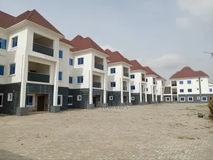 4bdrm House in Hillside Estate, Dawaki for sale