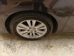 Lexus ES 2013 Brown