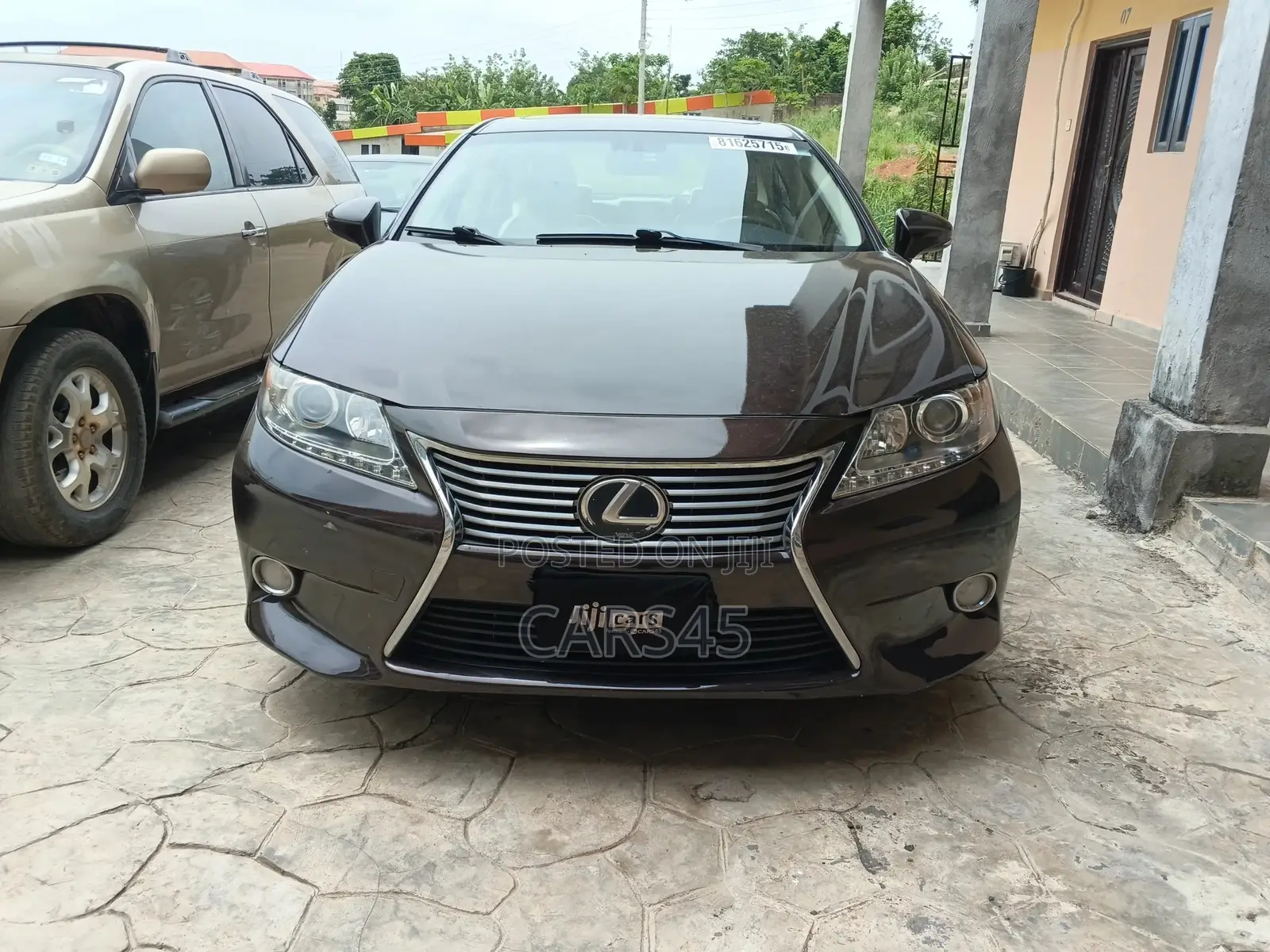 Lexus ES 2013 Brown