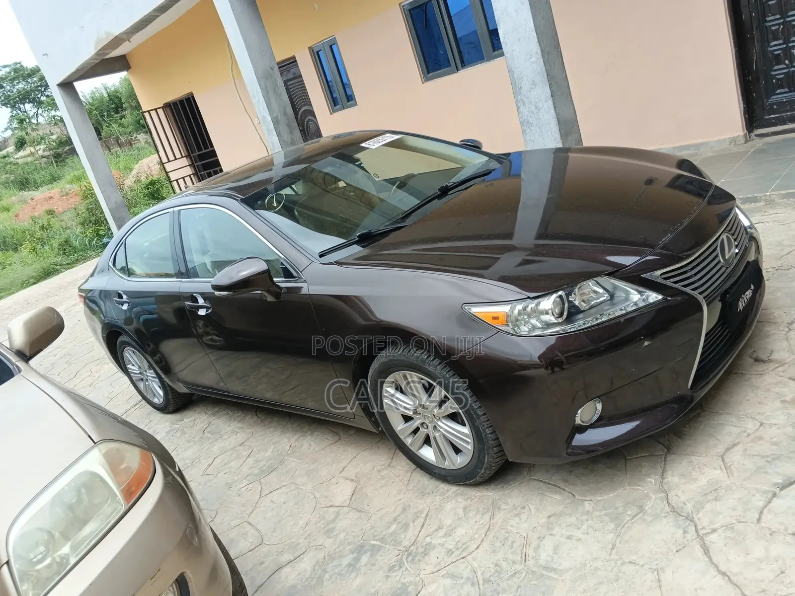 Lexus ES 2013 Brown
