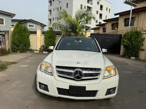 Mercedes-Benz GLK-Class 350 4MATIC 2010 White