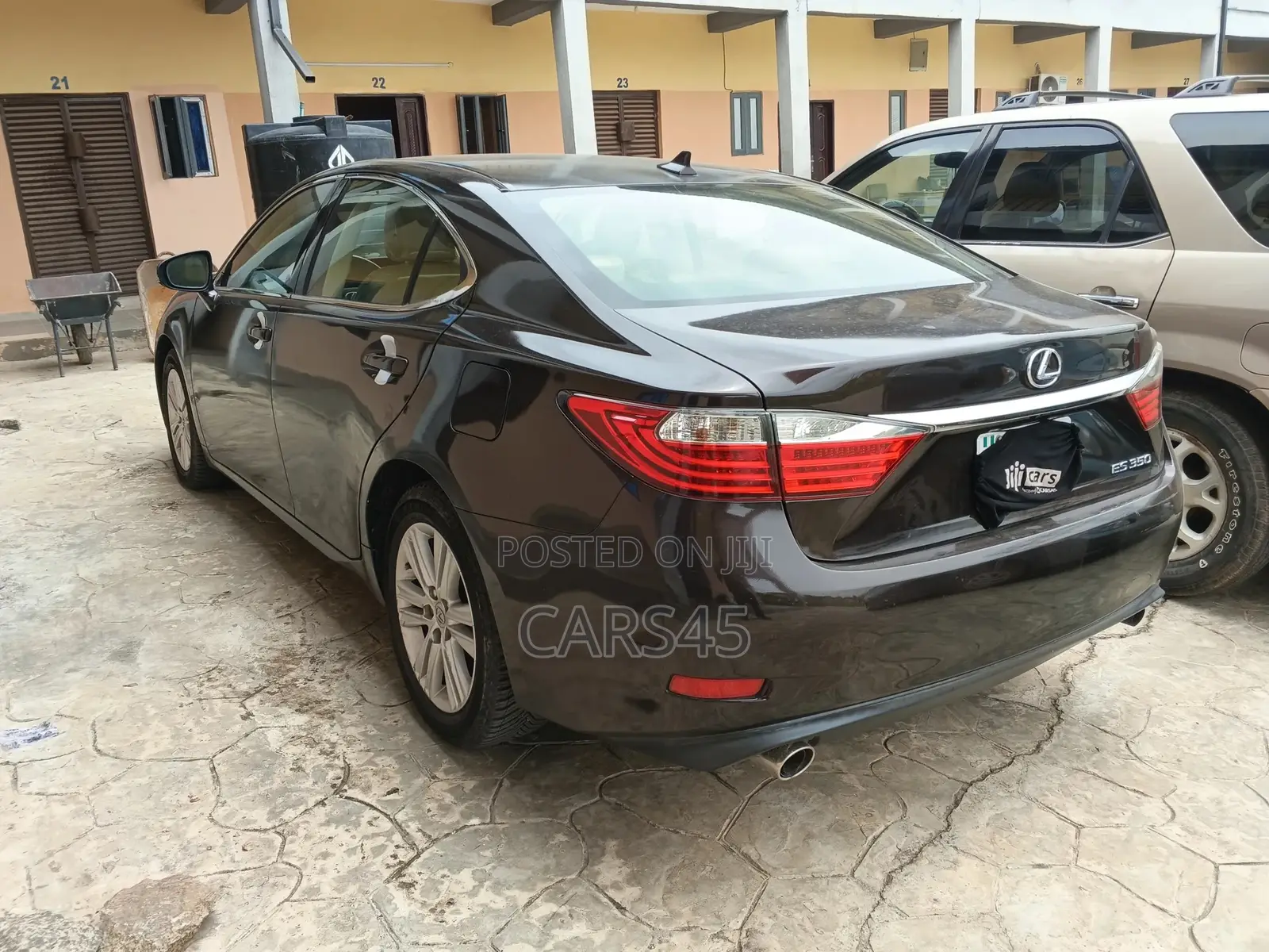Lexus ES 2013 Brown
