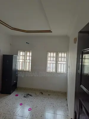 2bdrm Block of Flats in Kubwa for rent