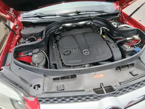 Mercedes-Benz GLK-Class 350 4MATIC 2013 Red