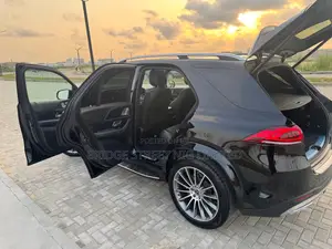 Mercedes-Benz GLE-Class GLE 350 2020 Black