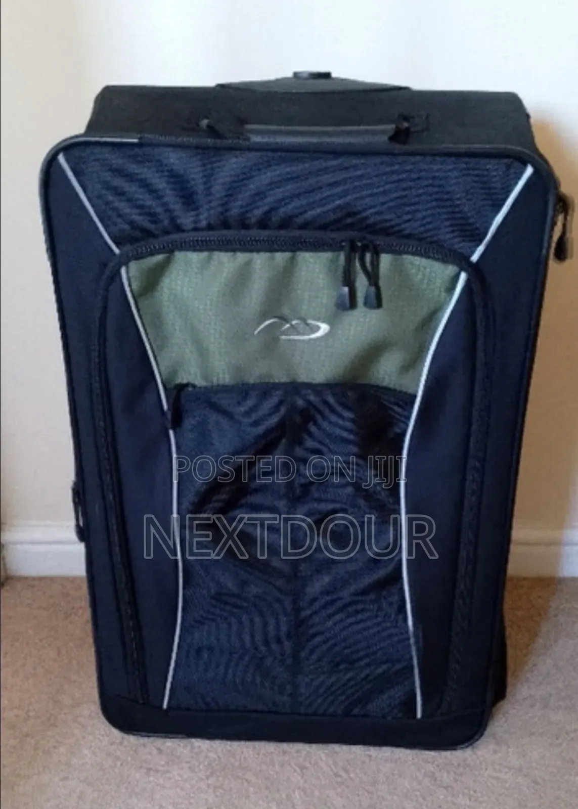 Traveling Bag