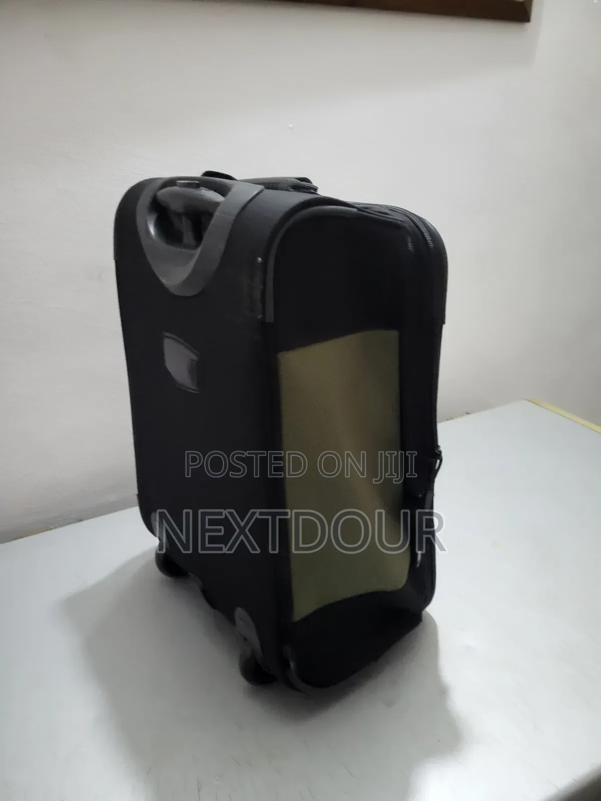 Traveling Bag