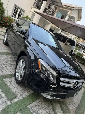 Mercedes-Benz GLA 250 2016 Black