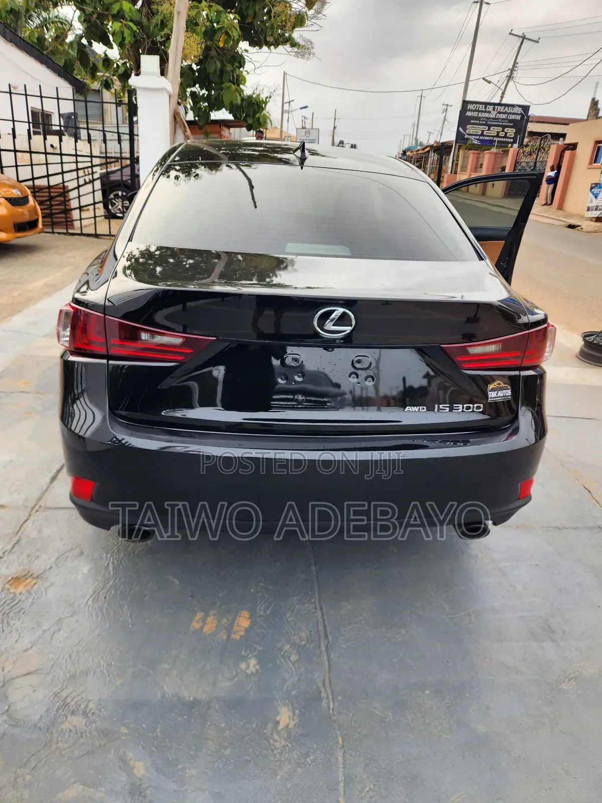 Lexus IS 300 AWD 2016 Black