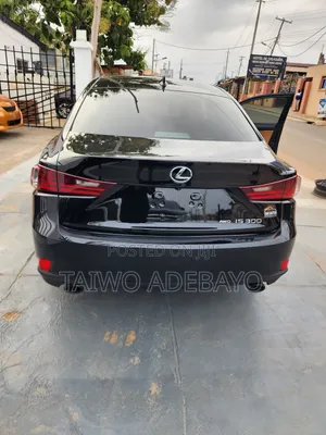 Lexus IS 300 AWD 2016 Black