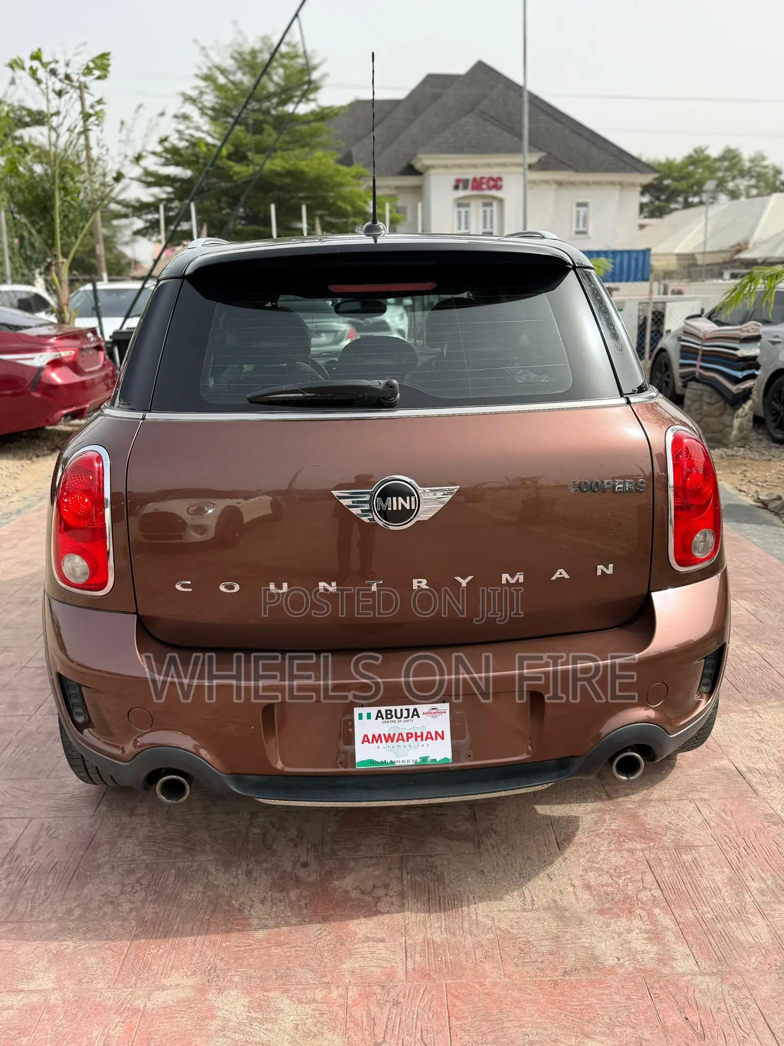 Mini Cooper 2015 Brown