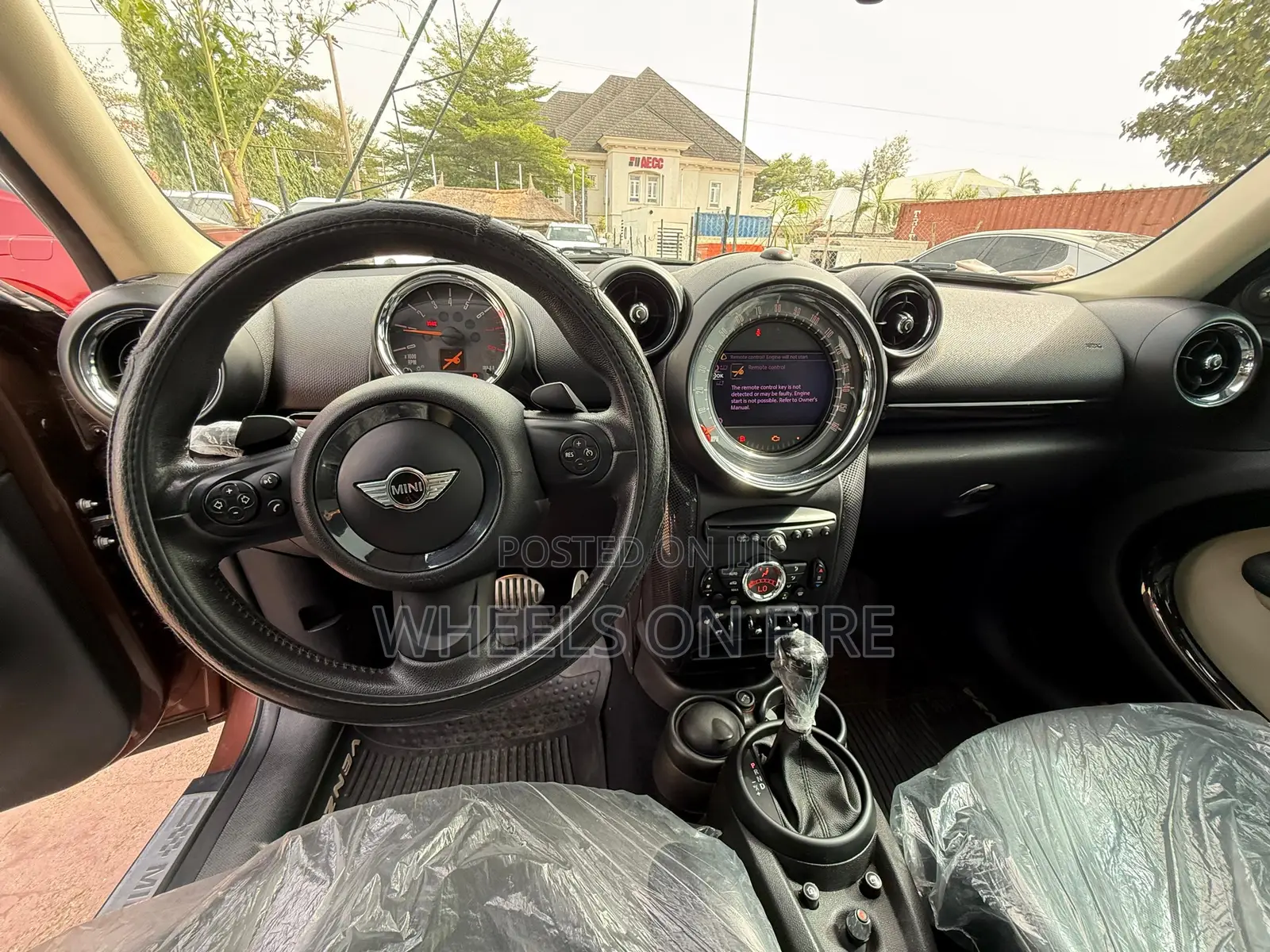 Mini Cooper 2015 Brown
