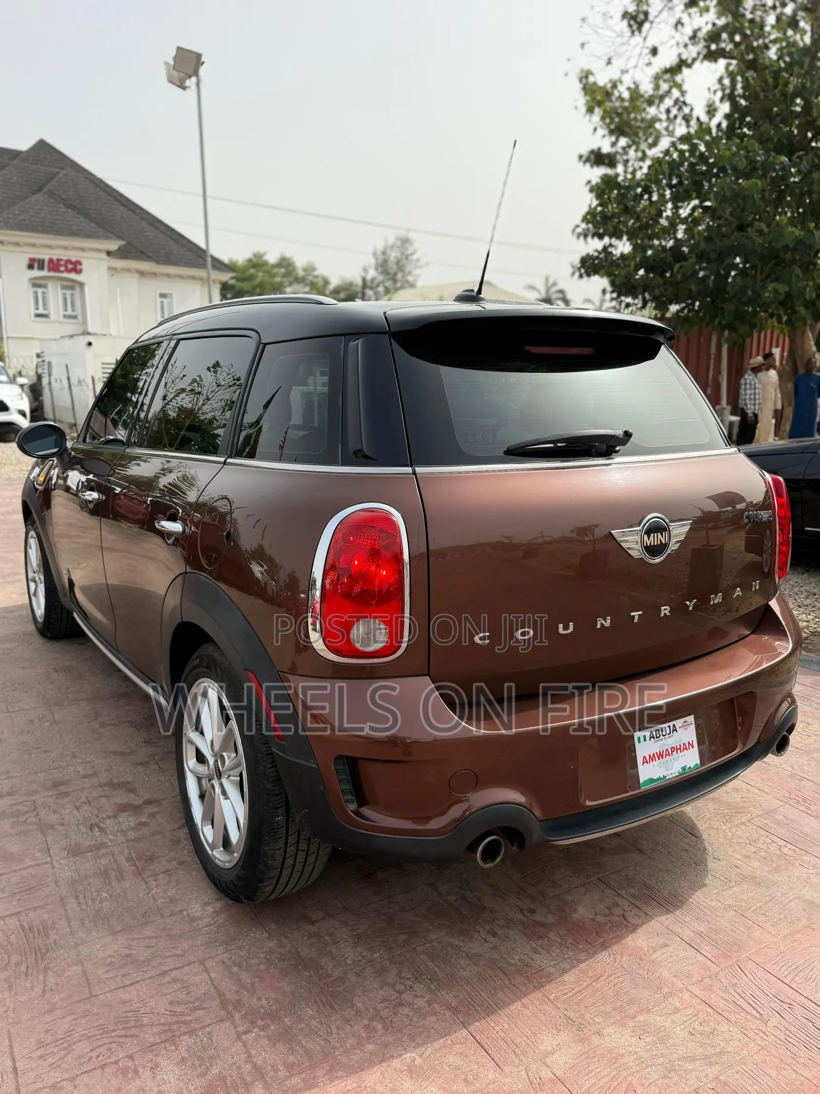 Mini Cooper 2015 Brown