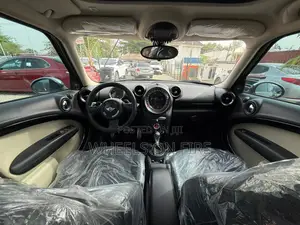 Mini Cooper 2015 Brown