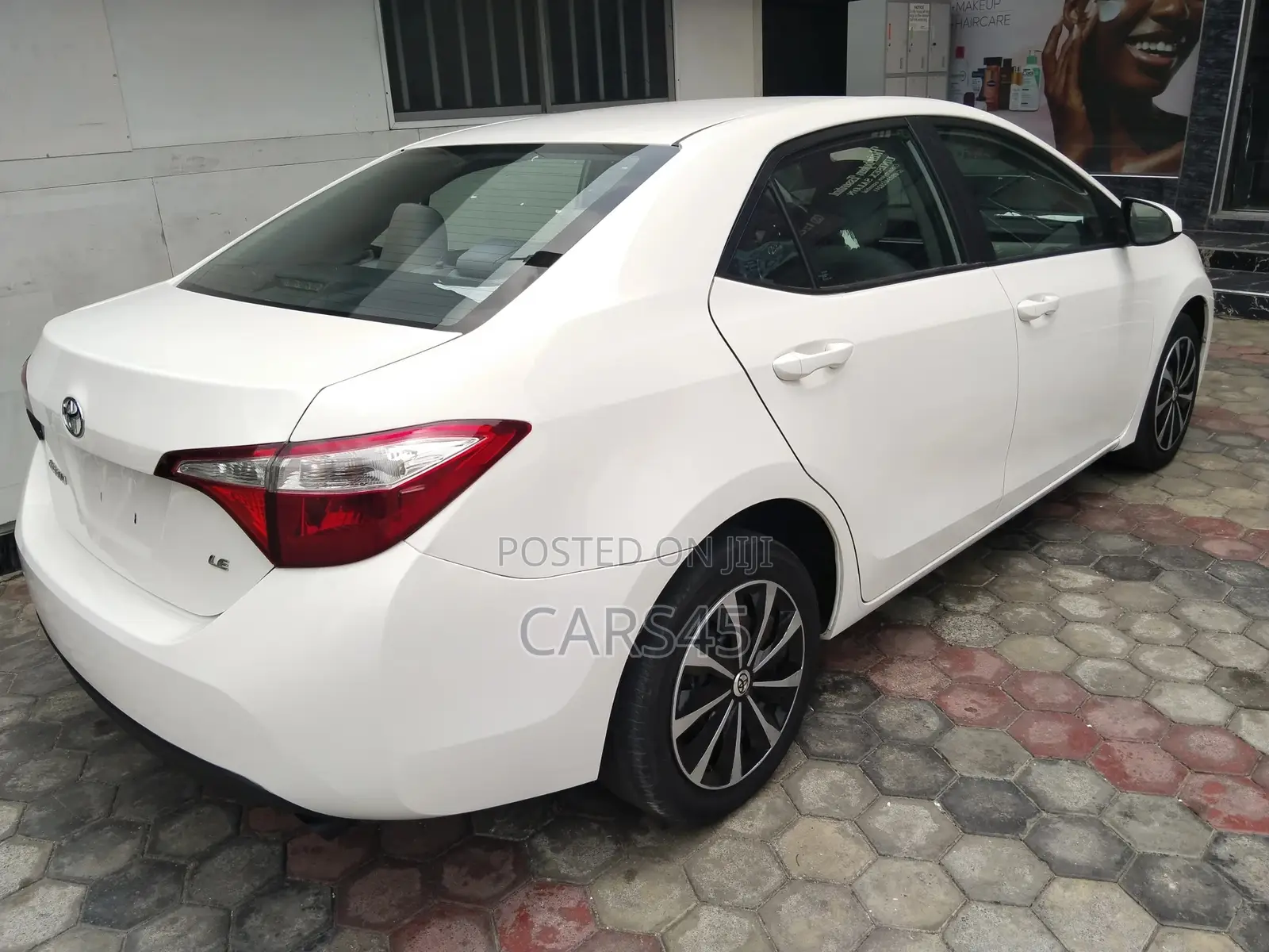 Toyota Corolla 2017 White