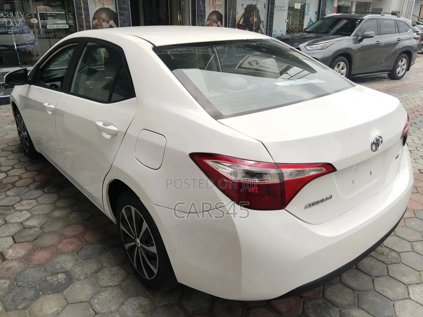 Toyota Corolla 2017 White