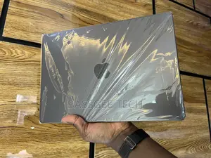 Laptop Apple MacBook Pro 2023 M3 14-inch 16GB Apple M4 SSD 512GB