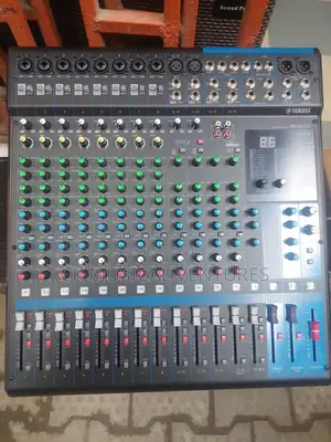 Yamaha 16channel Mg16xu Console Mixer