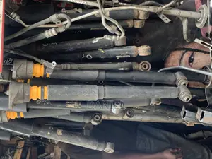 Audi Q7 2018 Front and Back Shock