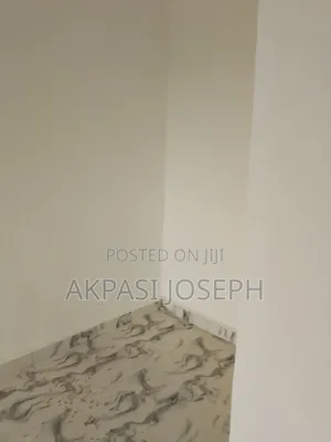 2bdrm Block of Flats in Okpe for rent