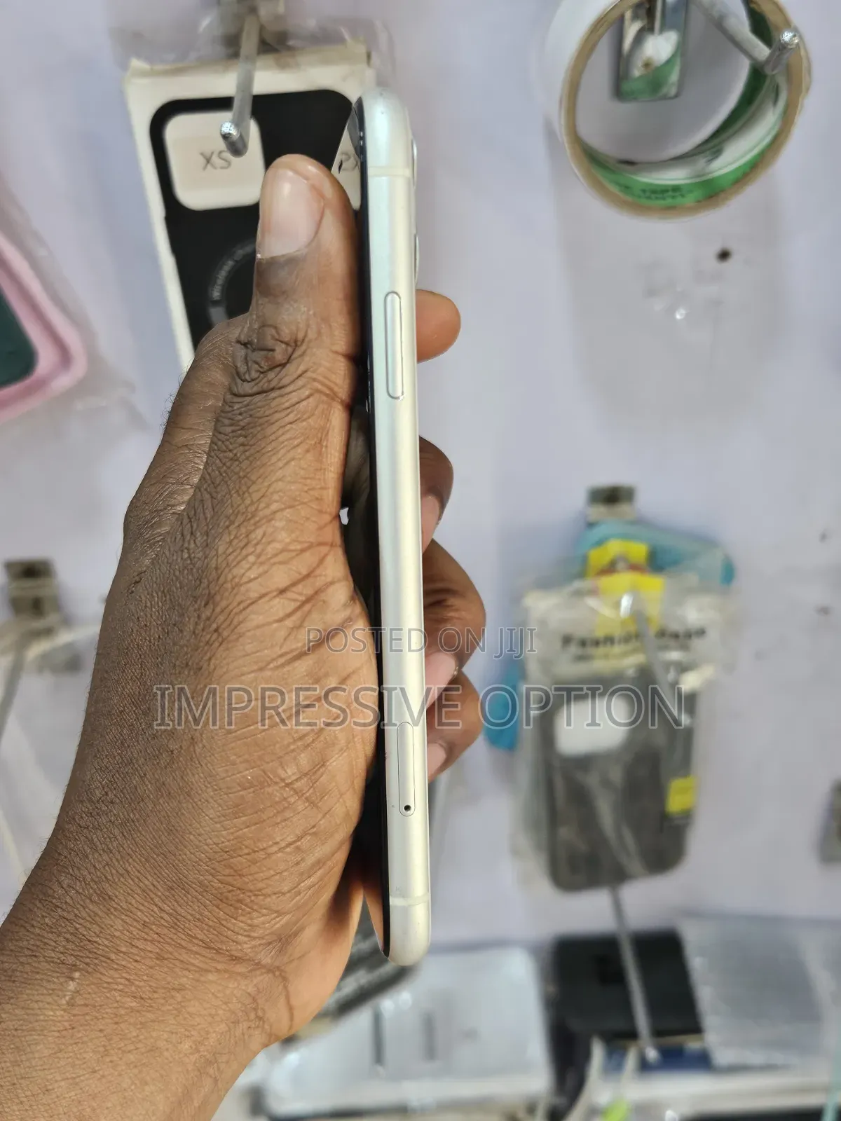 Apple iPhone 11 64 GB White
