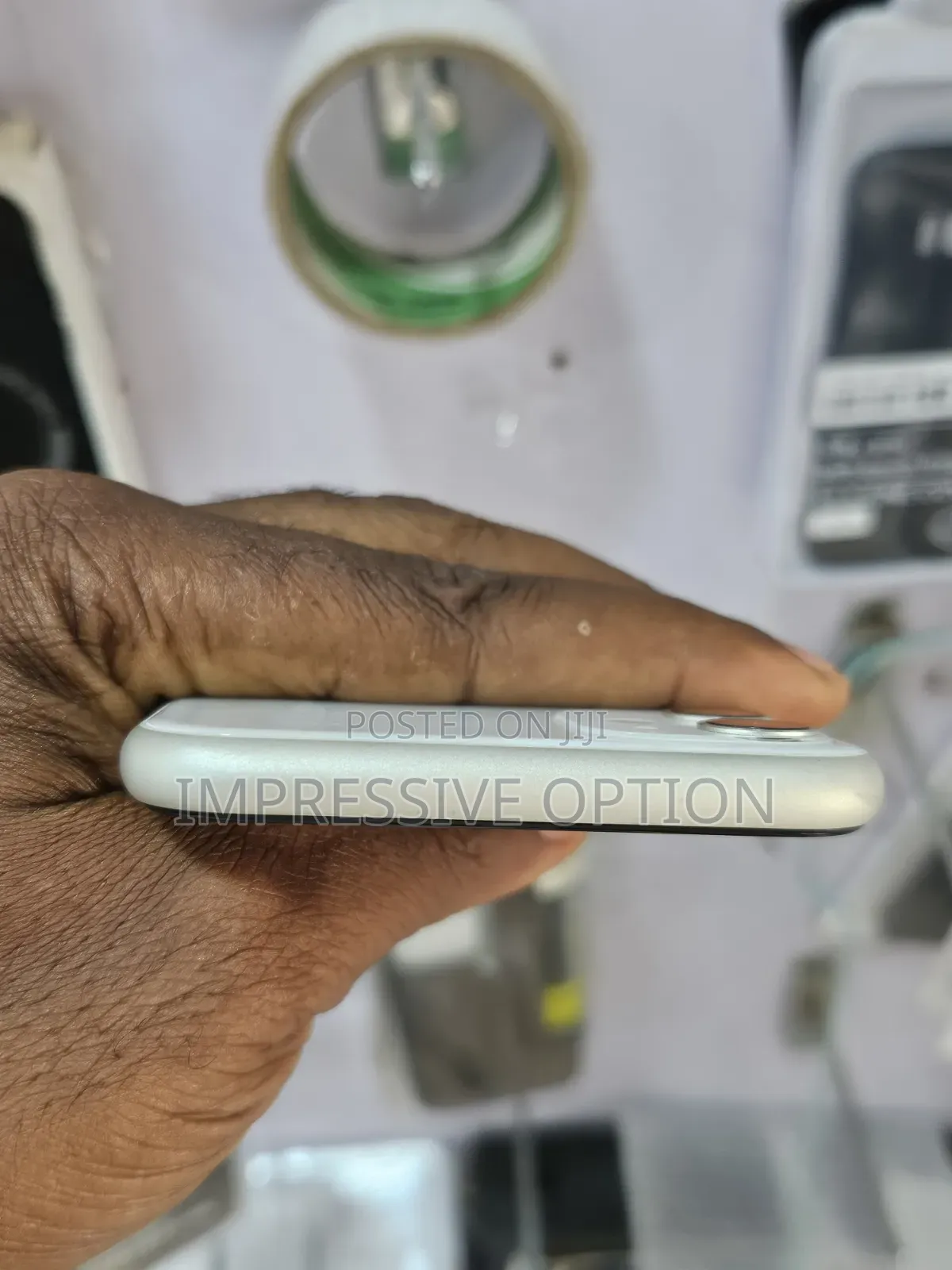 Apple iPhone 11 64 GB White