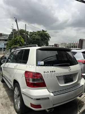 Mercedes-Benz GLK-Class 350 2011 White