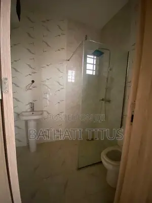 2bdrm Block of Flats in Kaura for rent
