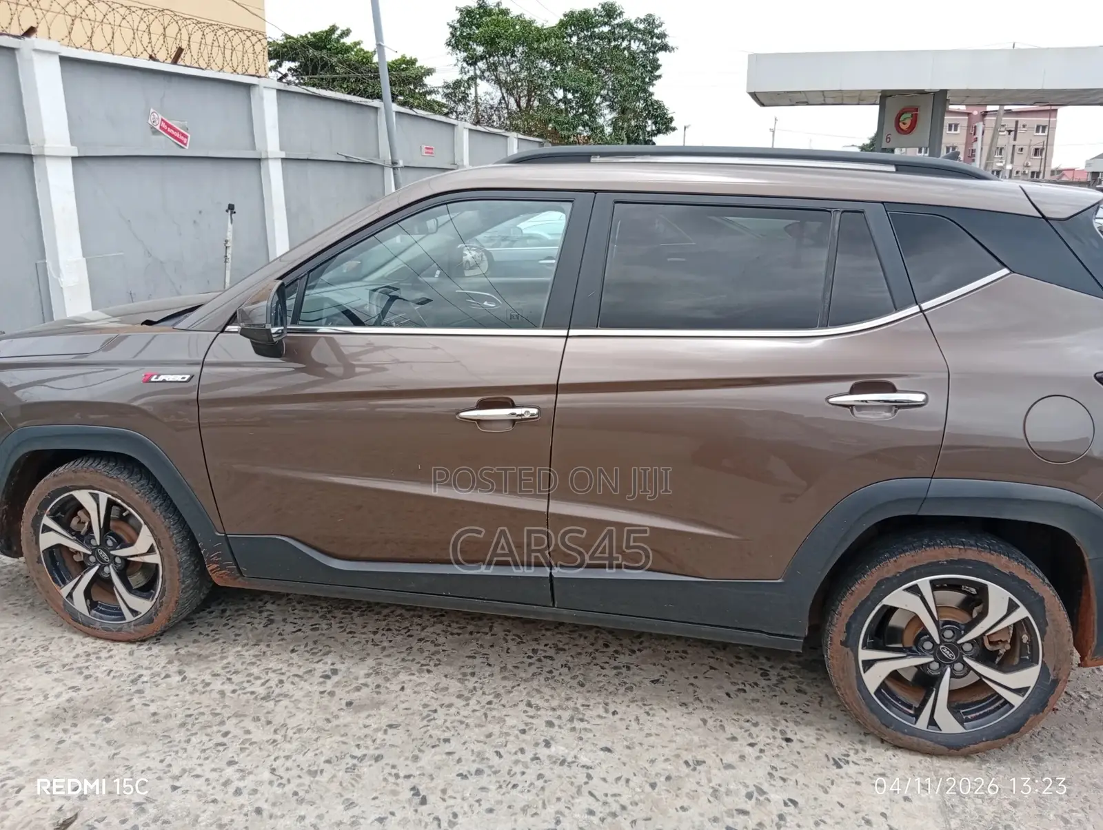JAC JS4 2022 Brown