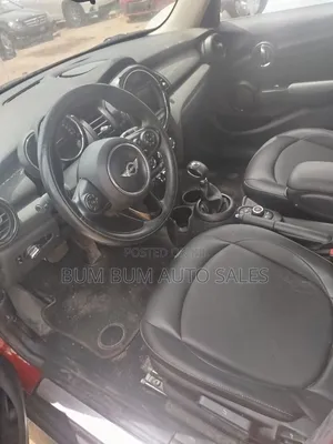 Mini Cooper 2017 Red