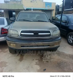 Toyota Tacoma 2005 Gray