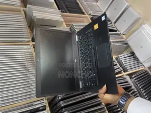 Laptop Dell Latitude 14 E5470 8GB Intel Core i5 SSD 256GB